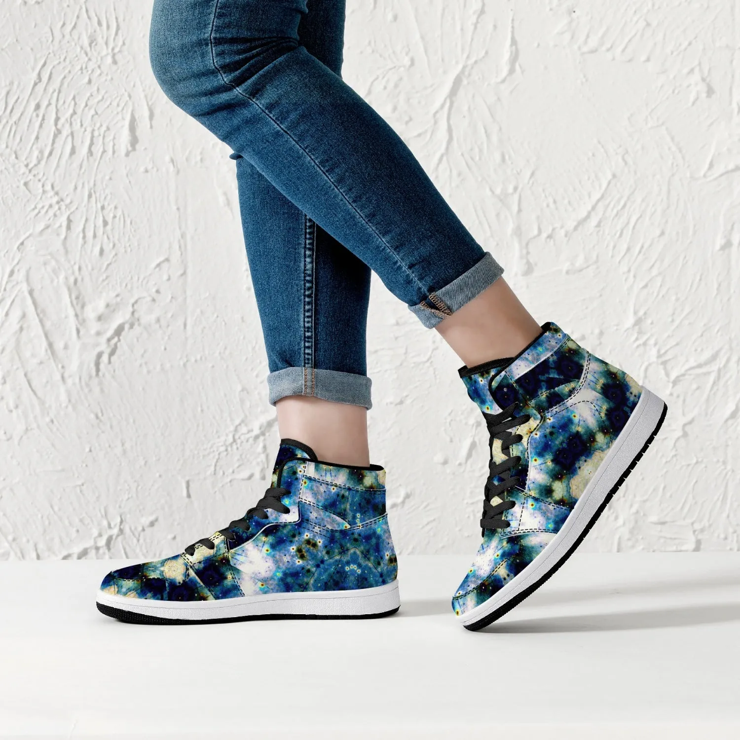 Kithin Psychedelic Split-Style High-Top Sneakers