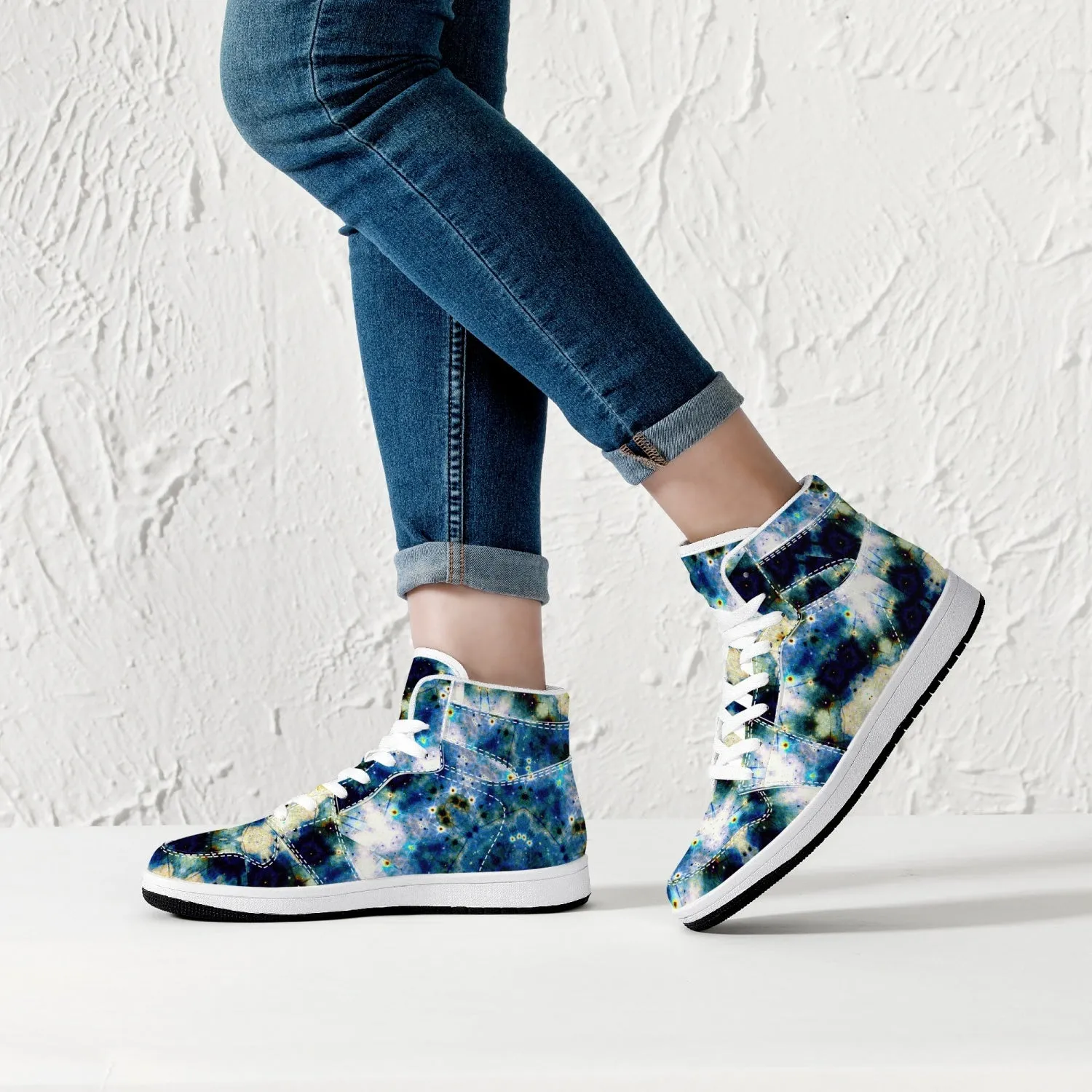 Kithin Psychedelic Split-Style High-Top Sneakers